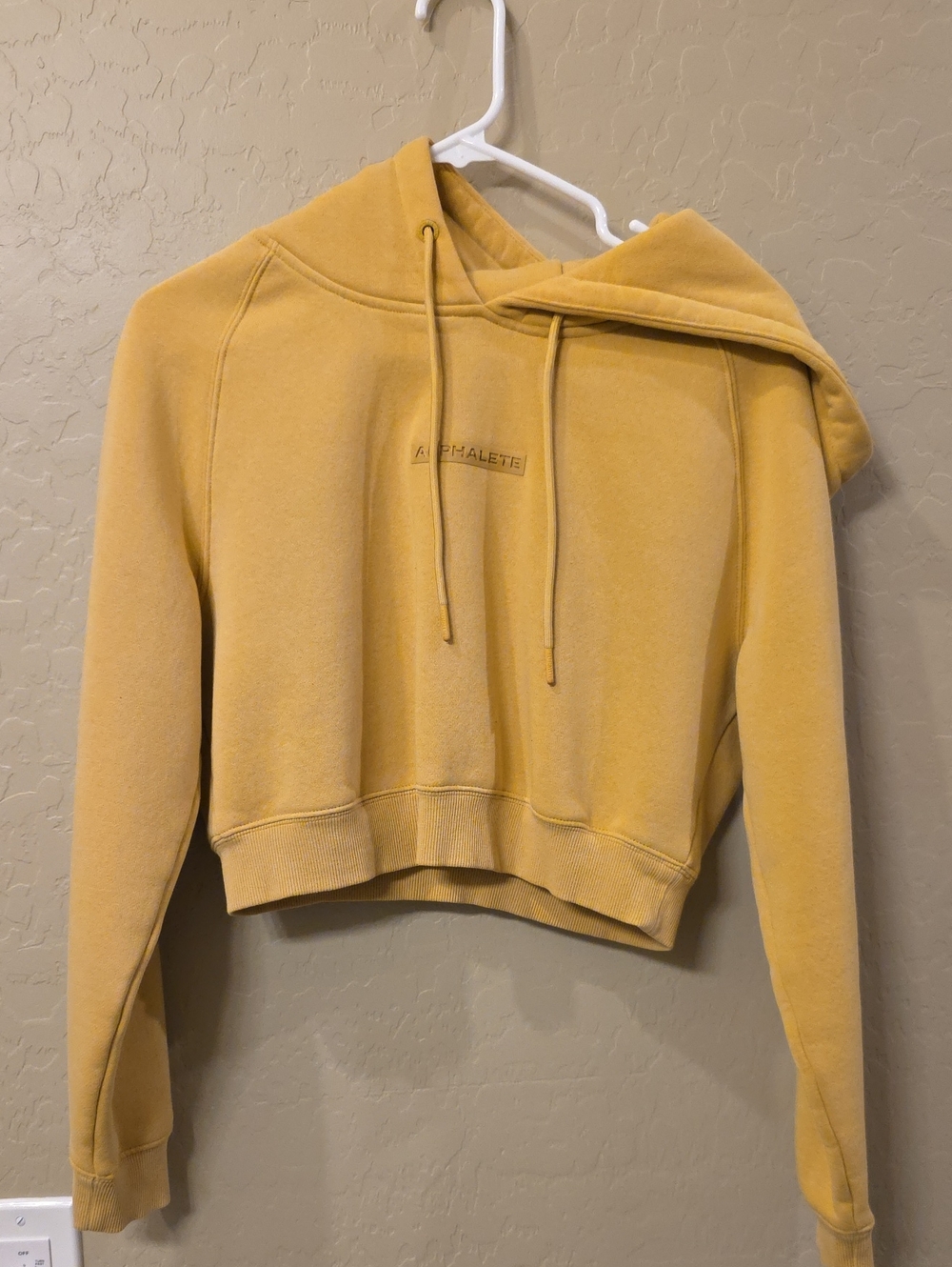 NWOT Alphalete Cropped Hoodie in Mustard